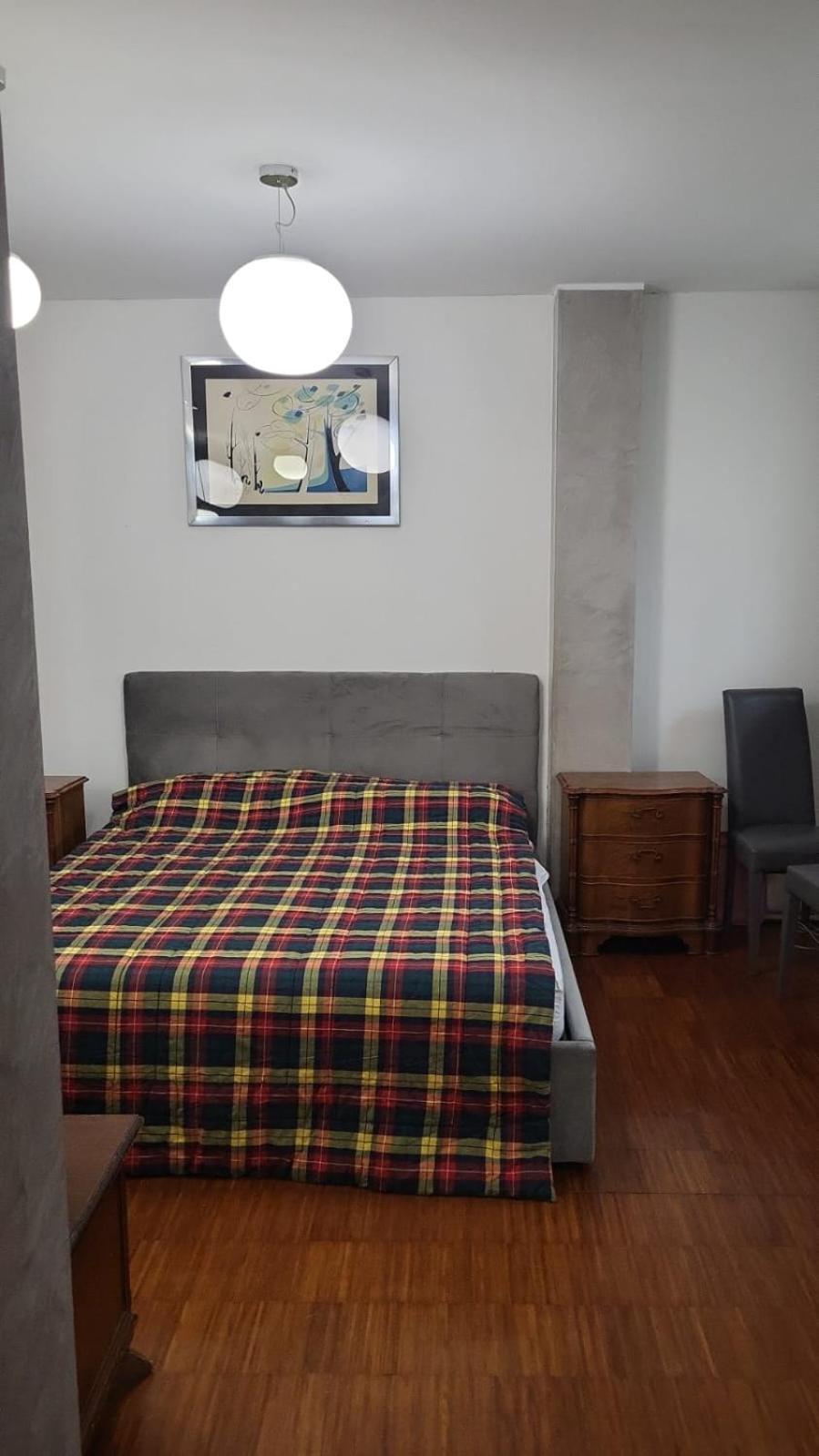 Lussuosa Villa Vicino Alla Stazione Caronno Pertusella Экстерьер фото